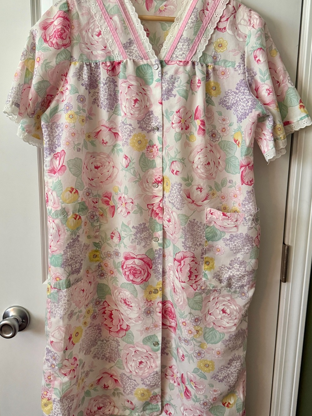 Vintage  Floral Printed Pink Housecoat